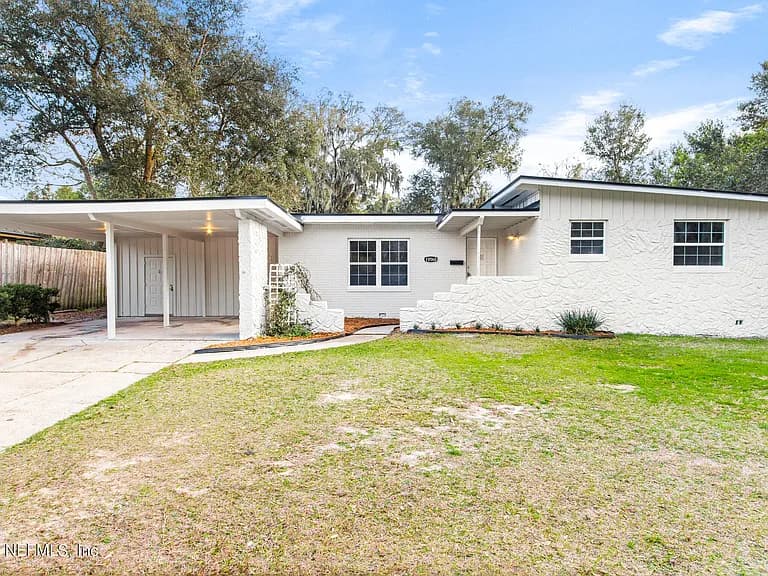 Chris Craft's first flip house in Florida